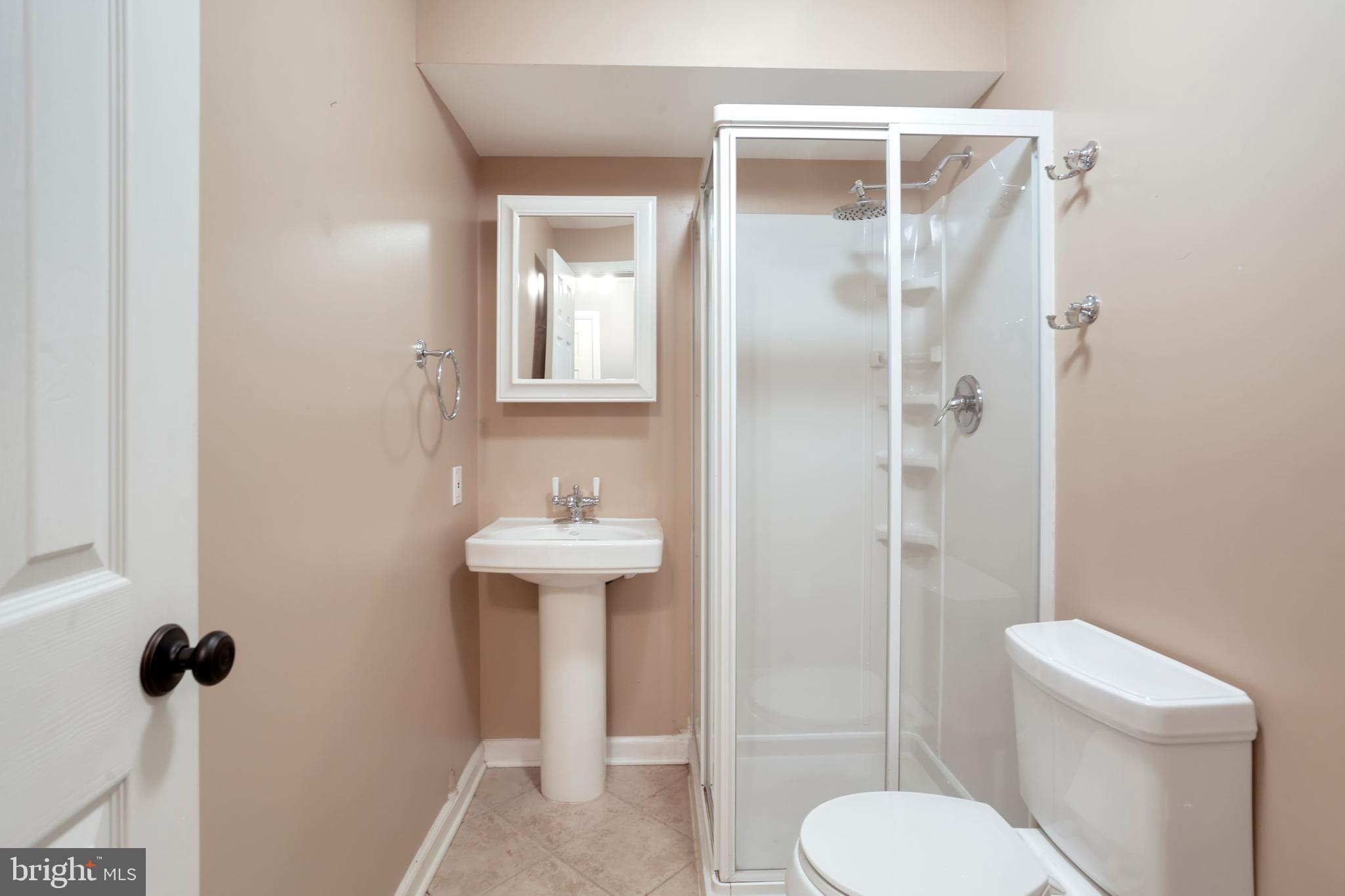 1219 Heritage Commons Court Reston, VA 20194 - Photo 17 of 38 Gallery Image 17