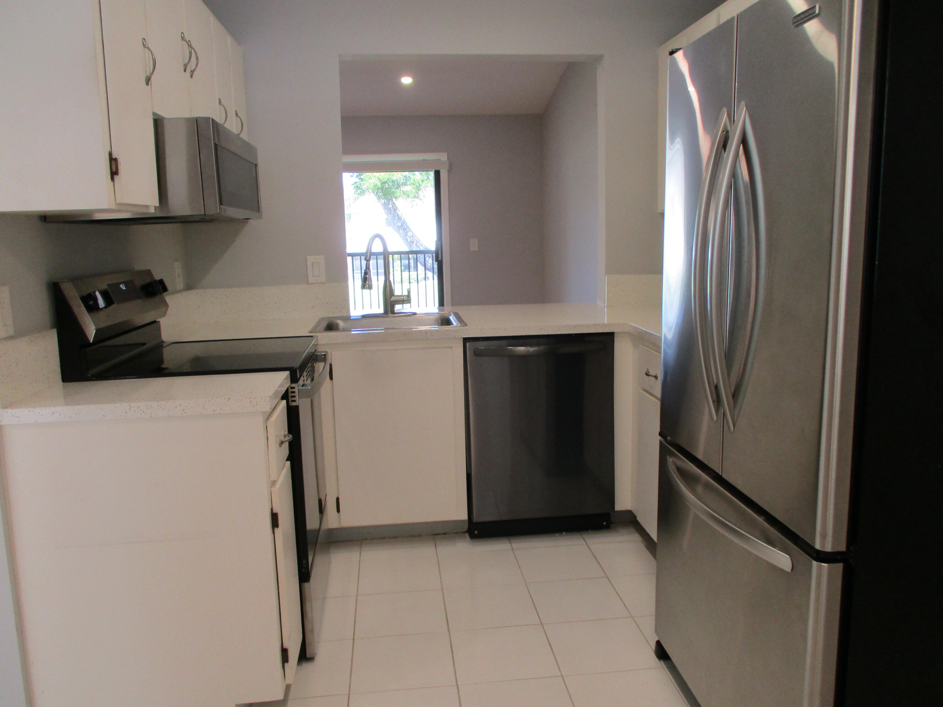 23398 Southwest 57th Avenue, Unit 306 Boca Raton, FL 33428 - Photo 7 of 31 IMG_3813