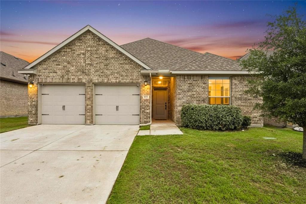 638 Hazeltine Road Red Oak, TX 75154 - Photo 1 of 29 a view of a house with backyard