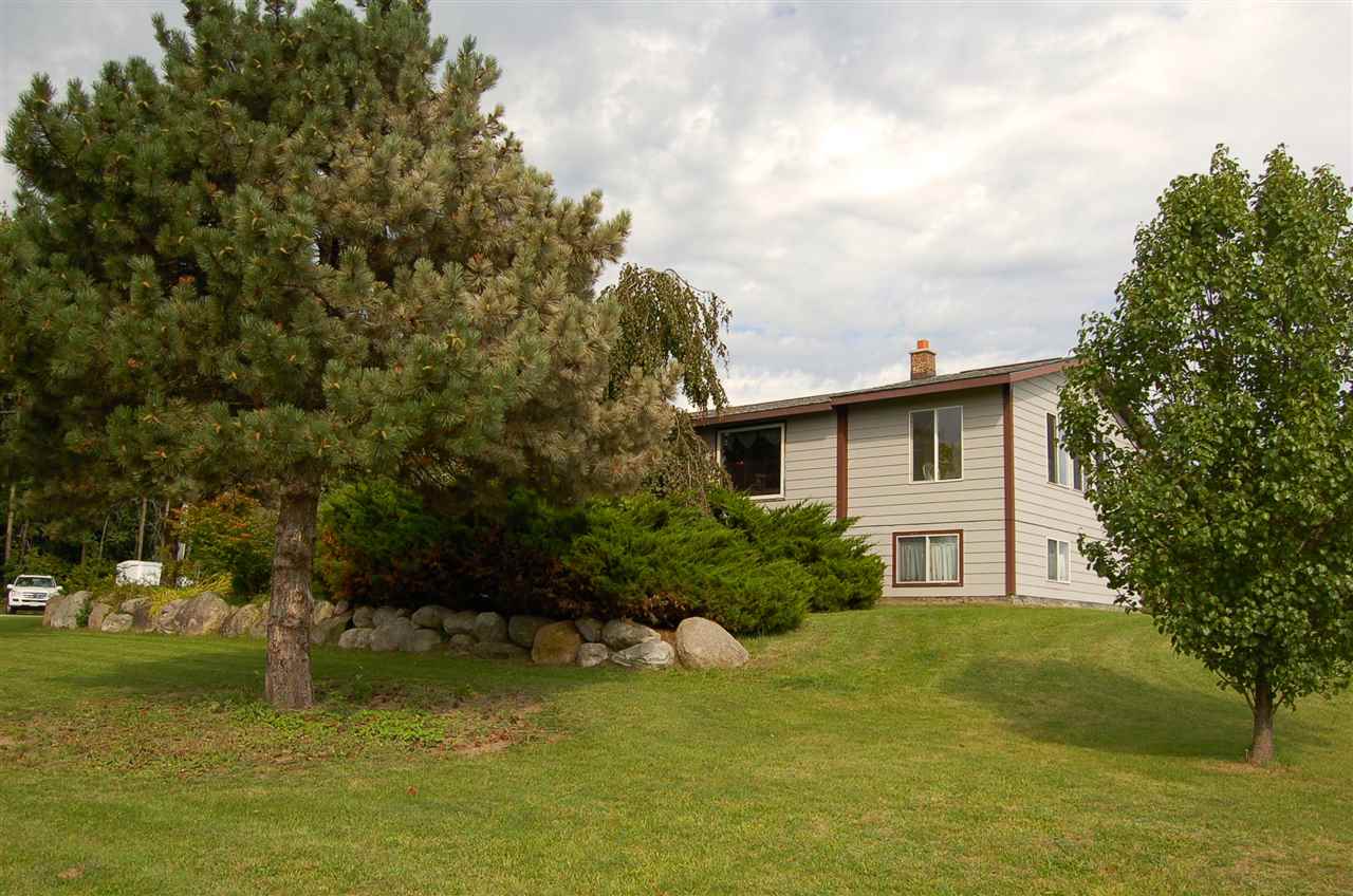 4653 Quarterline Road Kewadin, MI 49648 - Photo 4 of 41 1783363-3.JPG