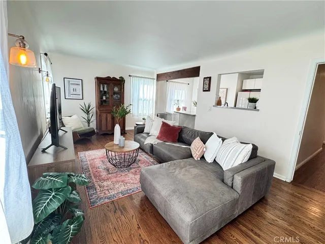 $340,000 | 337 Lime Avenue, Unit 10, Long Beach, CA 90802