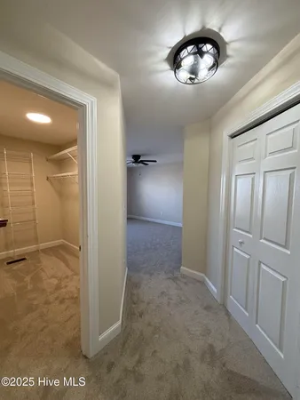 $1,895 | 696 East Main Street, Winterville, NC 28590