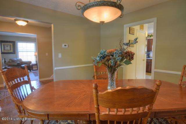 9002 Cardiff Road Louisville, KY 40242 - Photo 8 of 48 9002 Cardiff -8