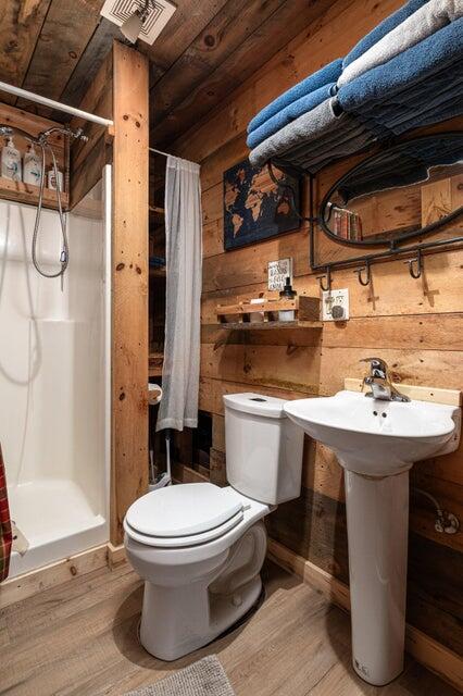 865 Highway 61 Readstown, WI 54652 - Photo 15 of 26 20251030154309632009000000-o