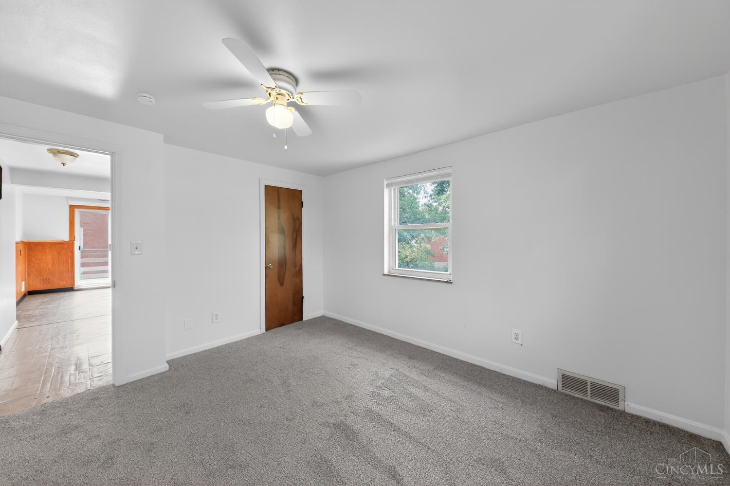 2505 Rack Court Cincinnati, OH 45239 - Photo 23 of 31