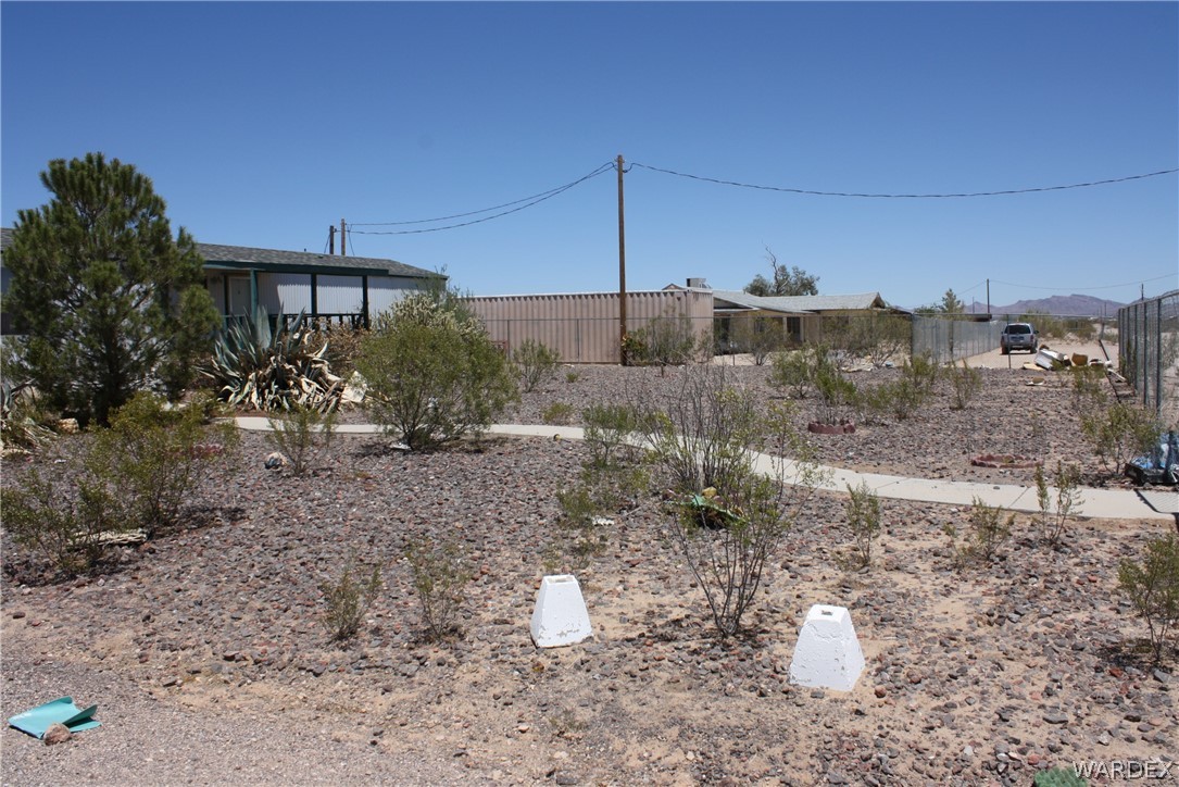 1481 Canelo Road Golden Valley, AZ 86413 - Photo 2 of 5 Gallery Image 2