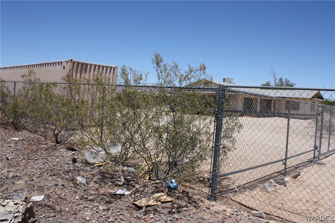 1481 Canelo Road Golden Valley, AZ 86413 - Photo 4 of 5 Gallery Image 4