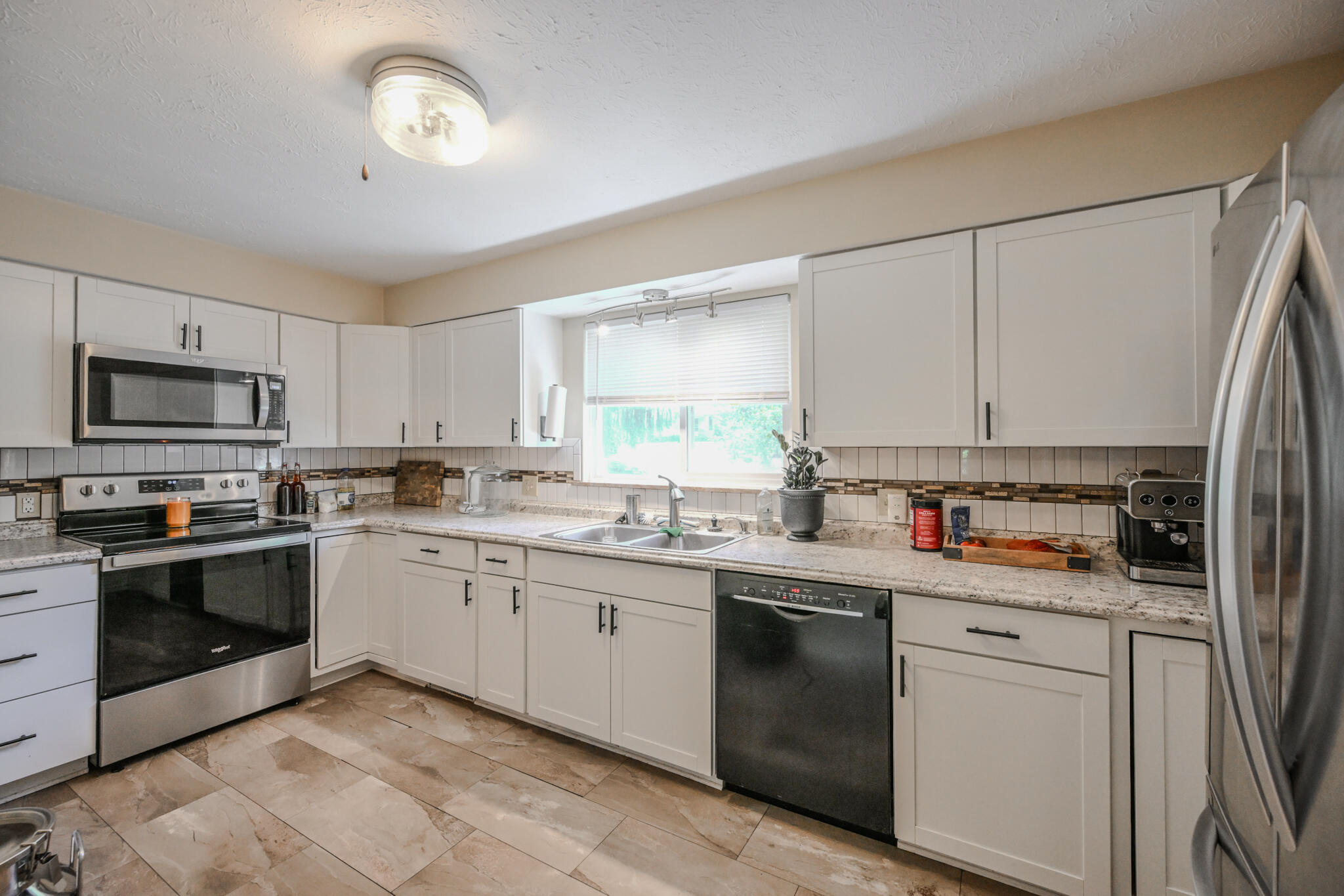 1939 Westgate Road Springfield, OH 45504 - Photo 15 of 27 20260818-Westgate-023
