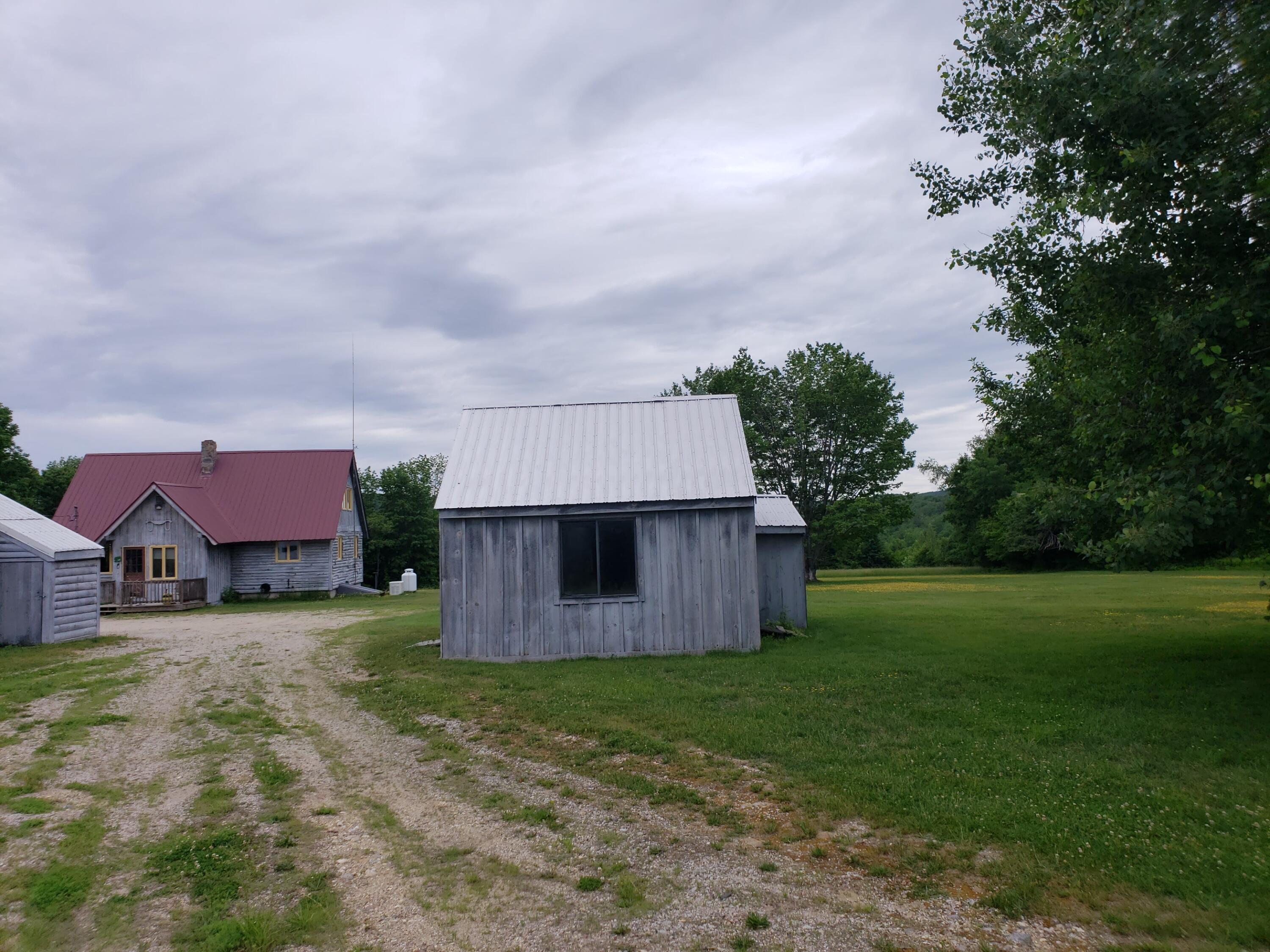 71 Noble Road Oxford, ME 04270 - Photo 36 of 38 langshedhs