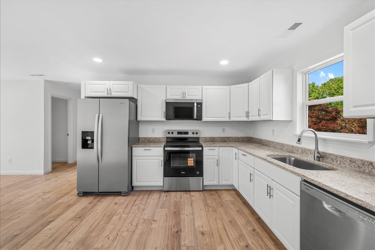 6 Catherine Street Rossville, GA 30741 - Photo 2 of 48 16-DSC06735