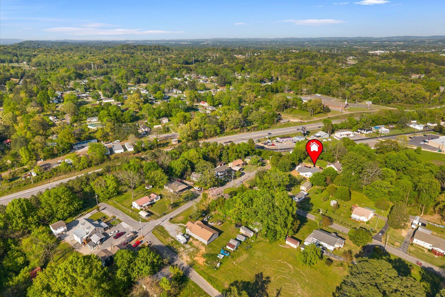 6 Catherine Street Rossville, GA 30741 - Photo 8 of 48 04-DJI_20260409174459_0371_D