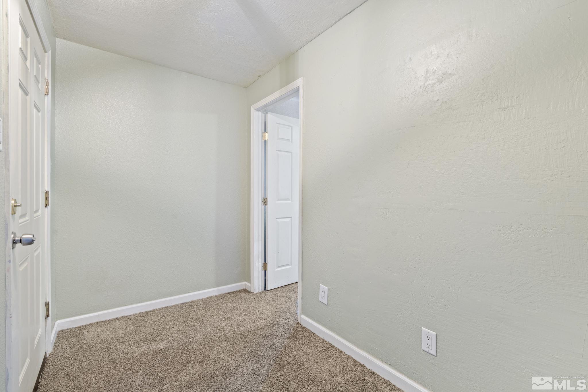 11525 Sitka Street Reno, NV 89506 - Photo 27 of 35 Photo 27