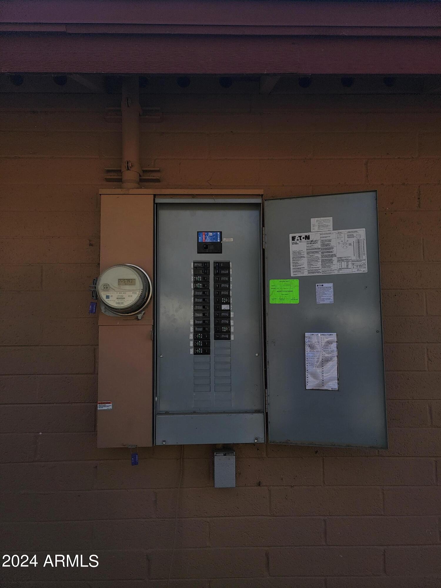 428 Ivanhoe Road Kearny, AZ 85137 - Photo 23 of 24 electrical panel