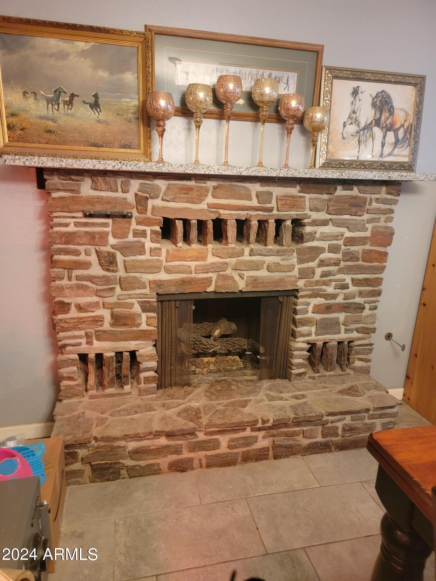 428 Ivanhoe Road Kearny, AZ 85137 - Photo 10 of 24 fireplace
