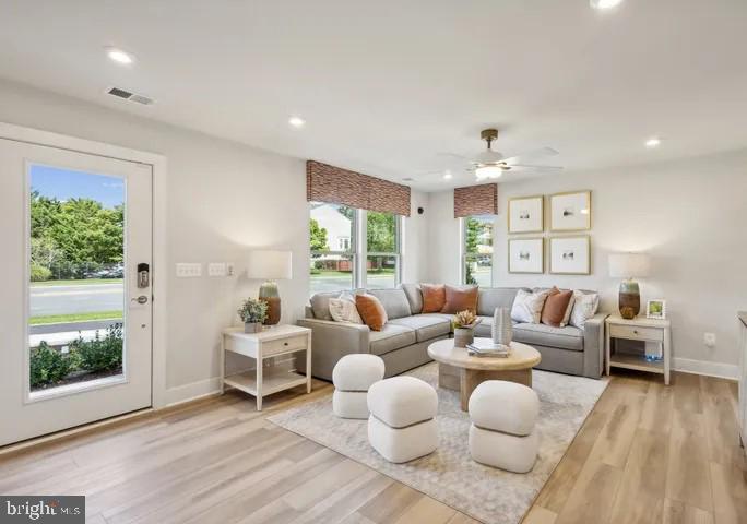 2111 Acadia Road Herndon, VA 20170 - Photo 2 of 25 Entry Level