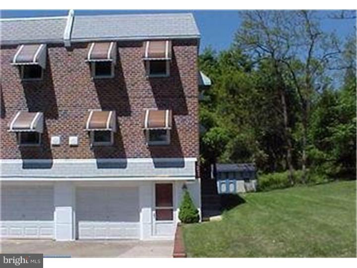 11930 Stevens Road Philadelphia, PA 19116 - Photo 3 of 21 Exterior Front