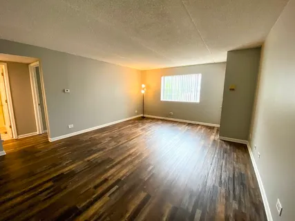$249,900 | 1338 South Lorraine Road, Unit A, Wheaton, IL 60189