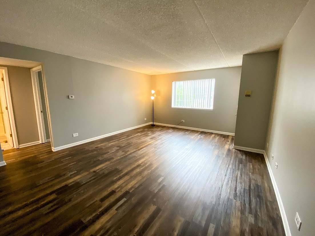 1338 South Lorraine Road, Unit A Wheaton, IL 60189 - Photo 5 of 21