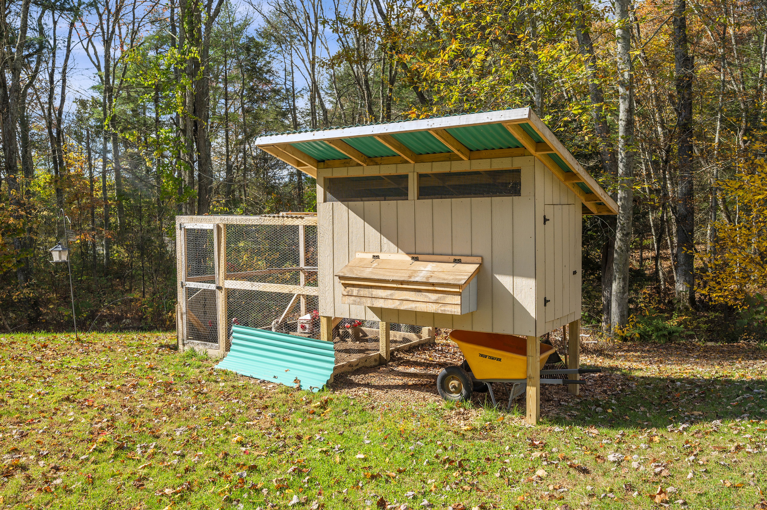 153 Wauregan Road Canterbury, CT 06331 - Photo 14 of 40