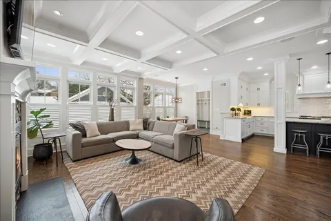 $2,350,000 | 1801 Elmwood Avenue, Wilmette, IL 60091