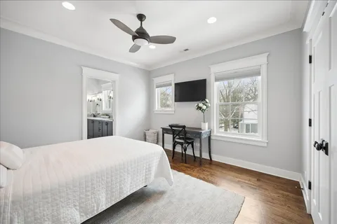 $2,350,000 | 1801 Elmwood Avenue, Wilmette, IL 60091