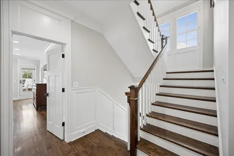 $2,350,000 | 1801 Elmwood Avenue, Wilmette, IL 60091