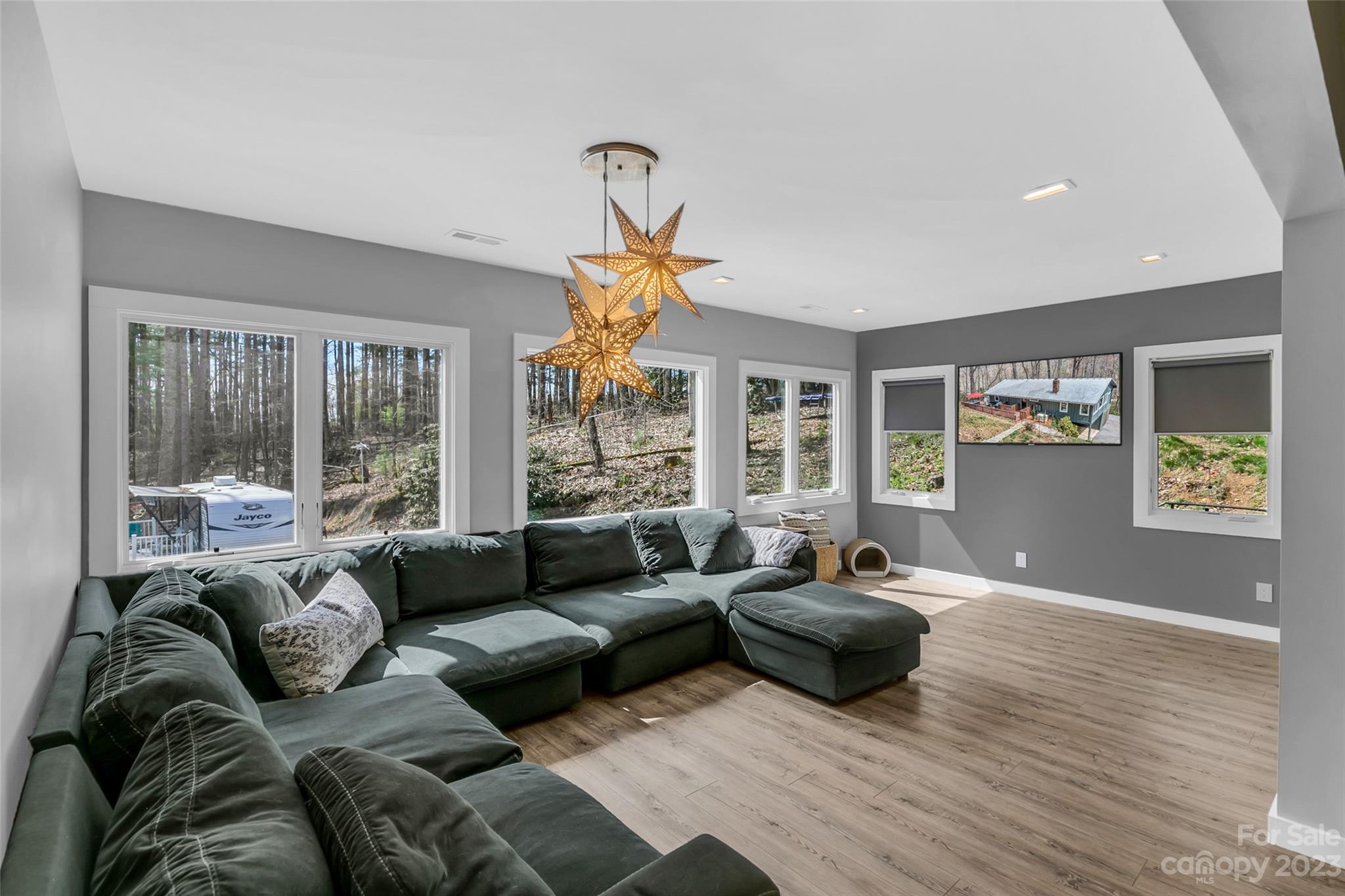 404 Randall Farm Road Hendersonville, NC 28739 - Photo 16 of 43 Gallery Image 16