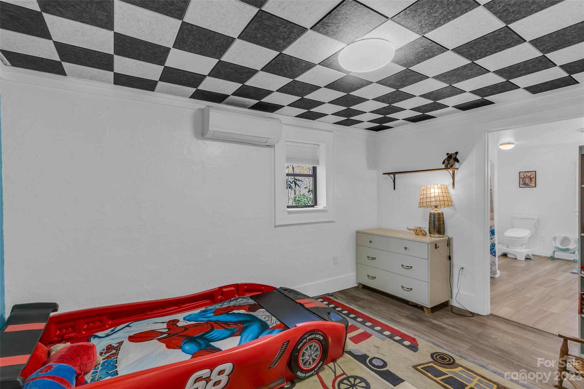 404 Randall Farm Road Hendersonville, NC 28739 - Photo 26 of 43 Gallery Image 26