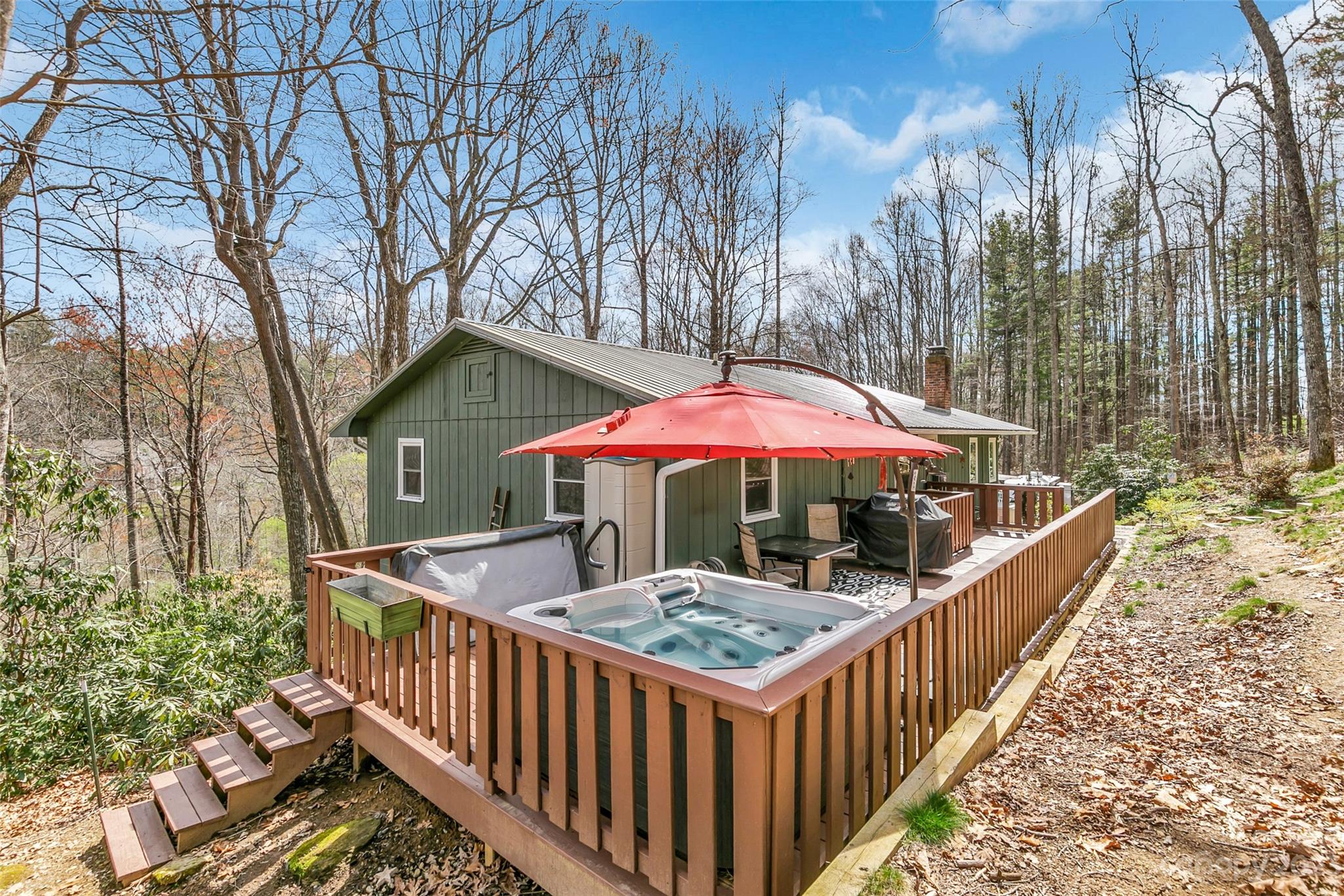 404 Randall Farm Road Hendersonville, NC 28739 - Photo 9 of 43 Gallery Image 9