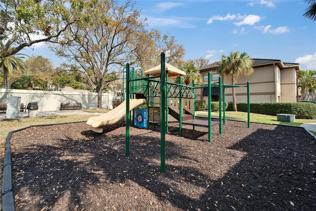 845 Normandy Trace Road Tampa, FL 33602 - Photo 29 of 53