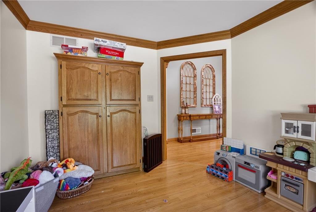 1034 Old Harper Road Crescent, PA 15046 - Photo 15 of 50
