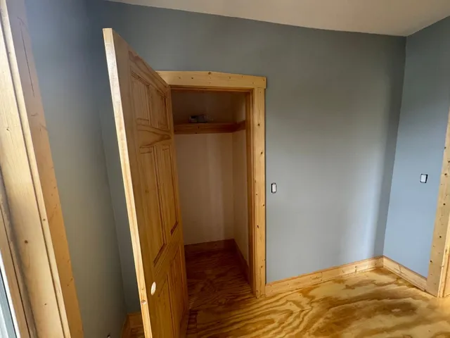 a view of utility room