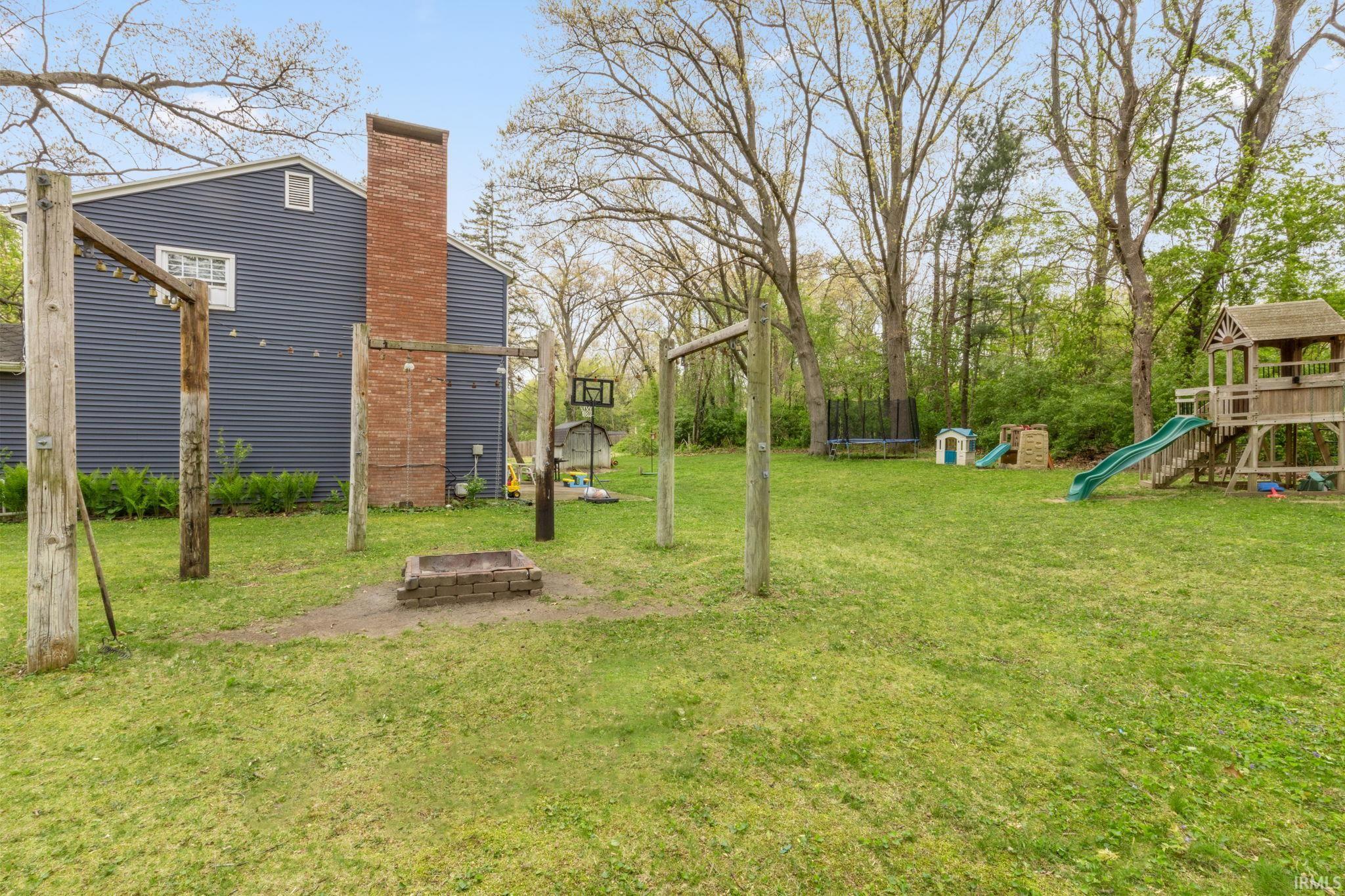 17271 Darden Road South Bend, IN 46635 - Photo 3 of 26