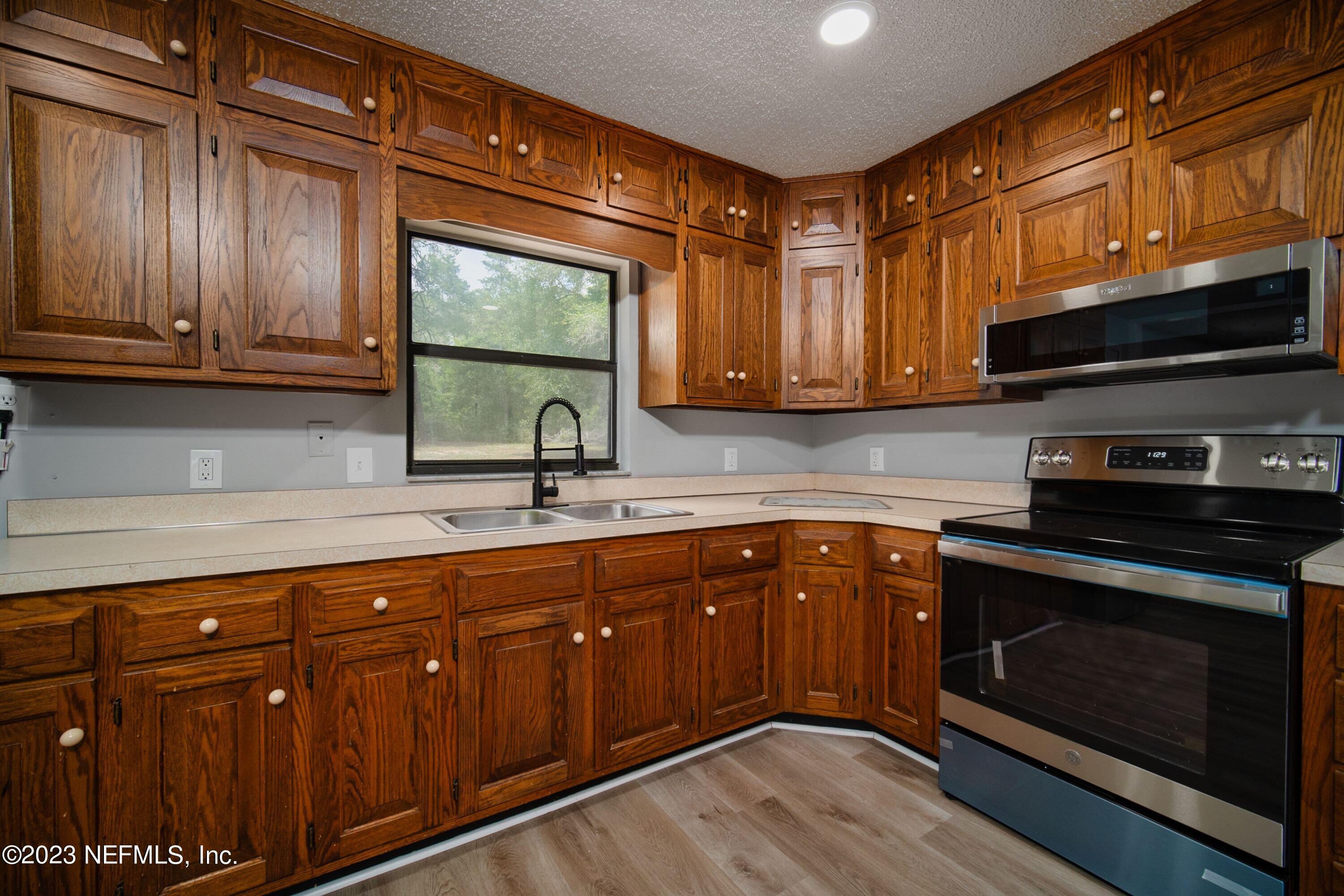 141 West Strickland Road Interlachen, FL 32148 - Photo 41 of 70 141 W Strickland Rd - 3
