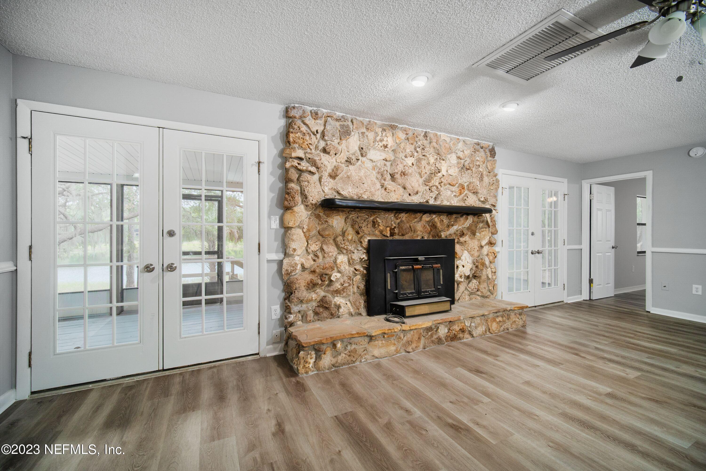 141 West Strickland Road Interlachen, FL 32148 - Photo 48 of 70 141 W Strickland Rd - 17