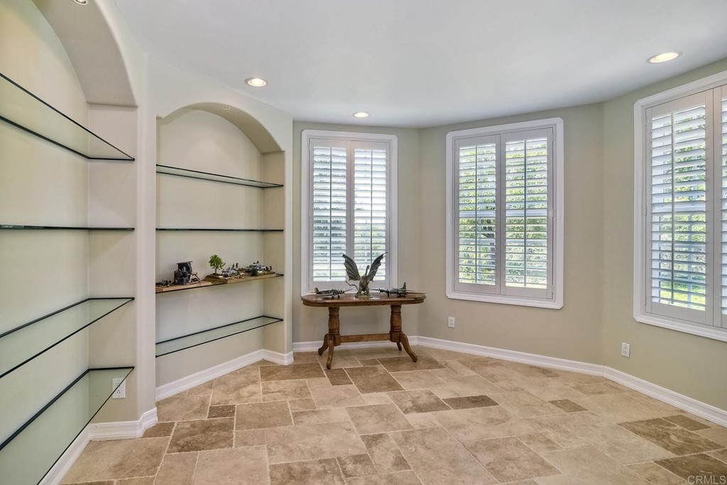 4454 La Canada Road Fallbrook, CA 92028 - Photo 19 of 35