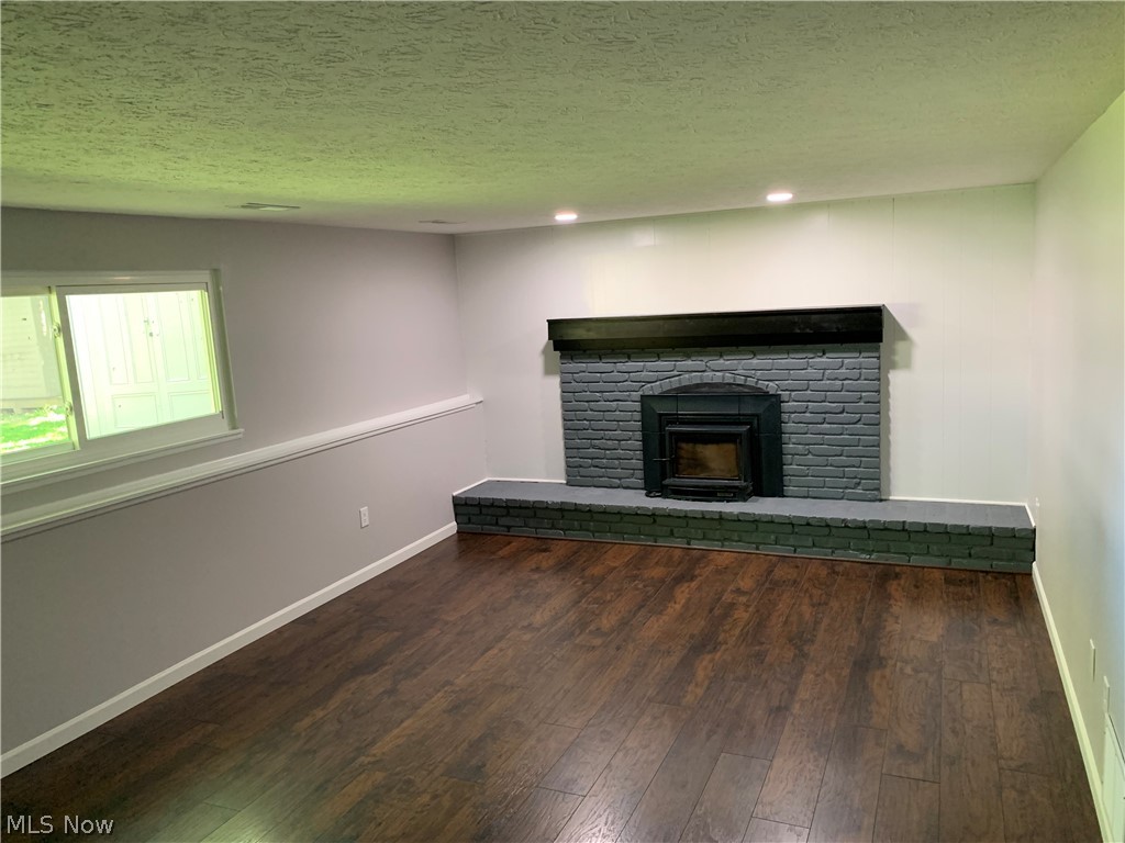 18124 Drake Road Strongsville, OH 44136 - Photo 12 of 27 Family Room large open area