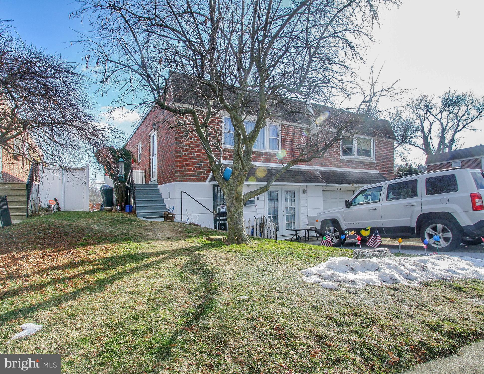 746 Hill Road Philadelphia, PA 19128 - Photo 2 of 38 Gallery Image 2