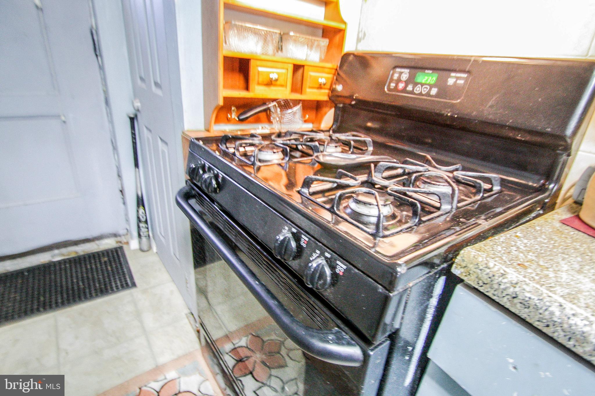 746 Hill Road Philadelphia, PA 19128 - Photo 27 of 38 Gallery Image 27