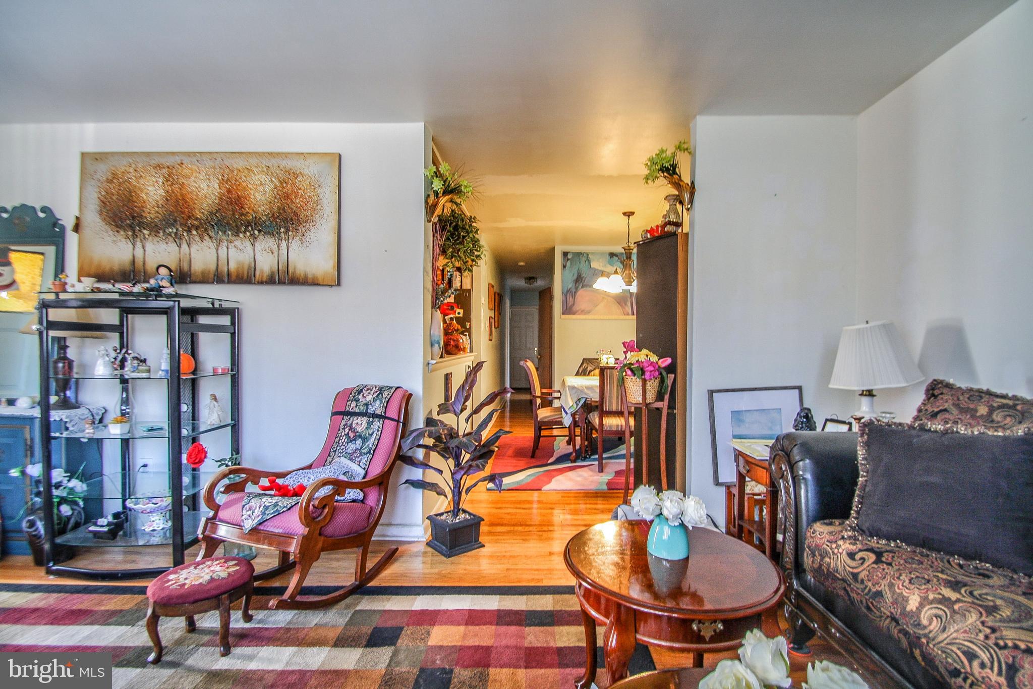 746 Hill Road Philadelphia, PA 19128 - Photo 8 of 38 Gallery Image 8