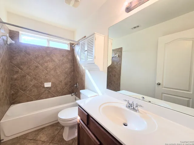 $2,450 | 3639 Bennington Way, San Antonio, TX 78261