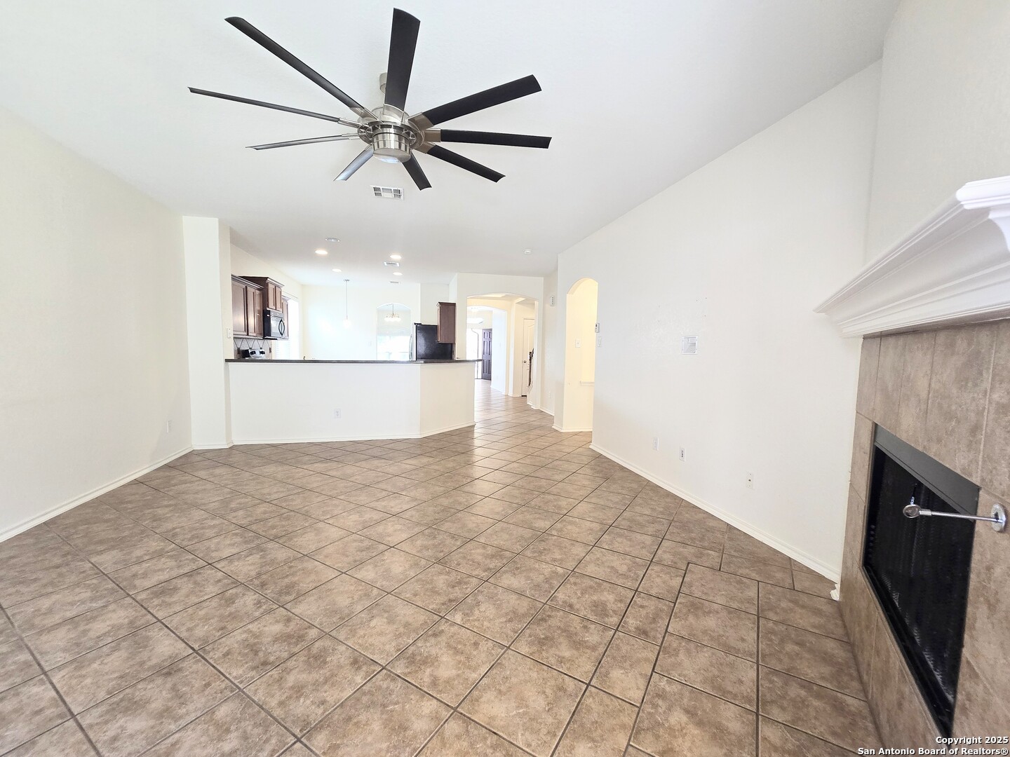 3639 Bennington Way San Antonio, TX 78261 - Photo 3 of 35