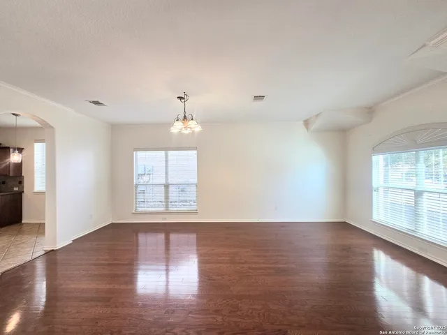 $2,450 | 3639 Bennington Way, San Antonio, TX 78261