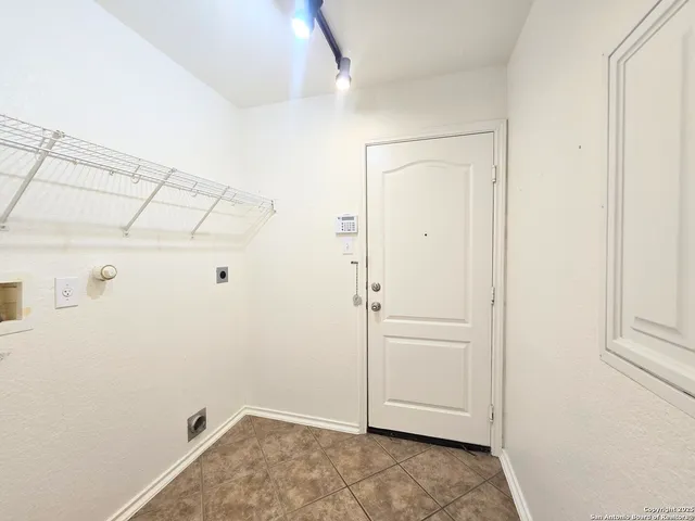 $2,450 | 3639 Bennington Way, San Antonio, TX 78261