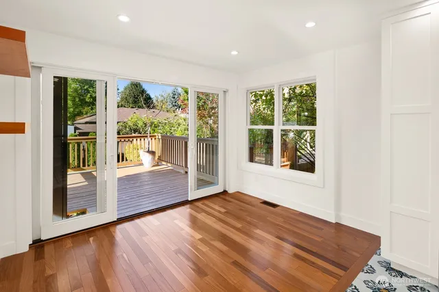 $1,150,000 | 6027 6th Avenue Northwest, Seattle, WA 98107