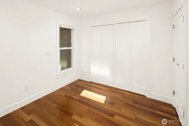 $1,150,000 | 6027 6th Avenue Northwest, Seattle, WA 98107