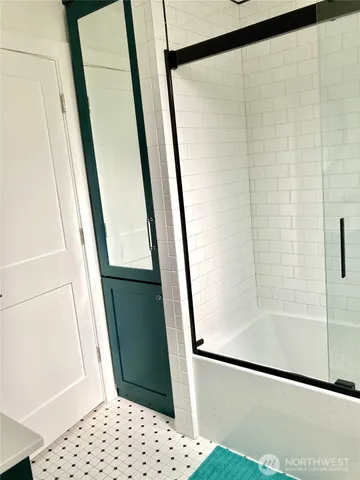 $1,150,000 | 6027 6th Avenue Northwest, Seattle, WA 98107