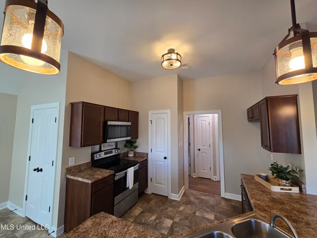 $239,900 | 10553 Ballad Drive, Walls, MS 38680