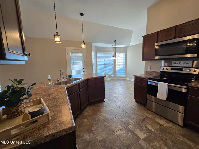 $239,900 | 10553 Ballad Drive, Walls, MS 38680