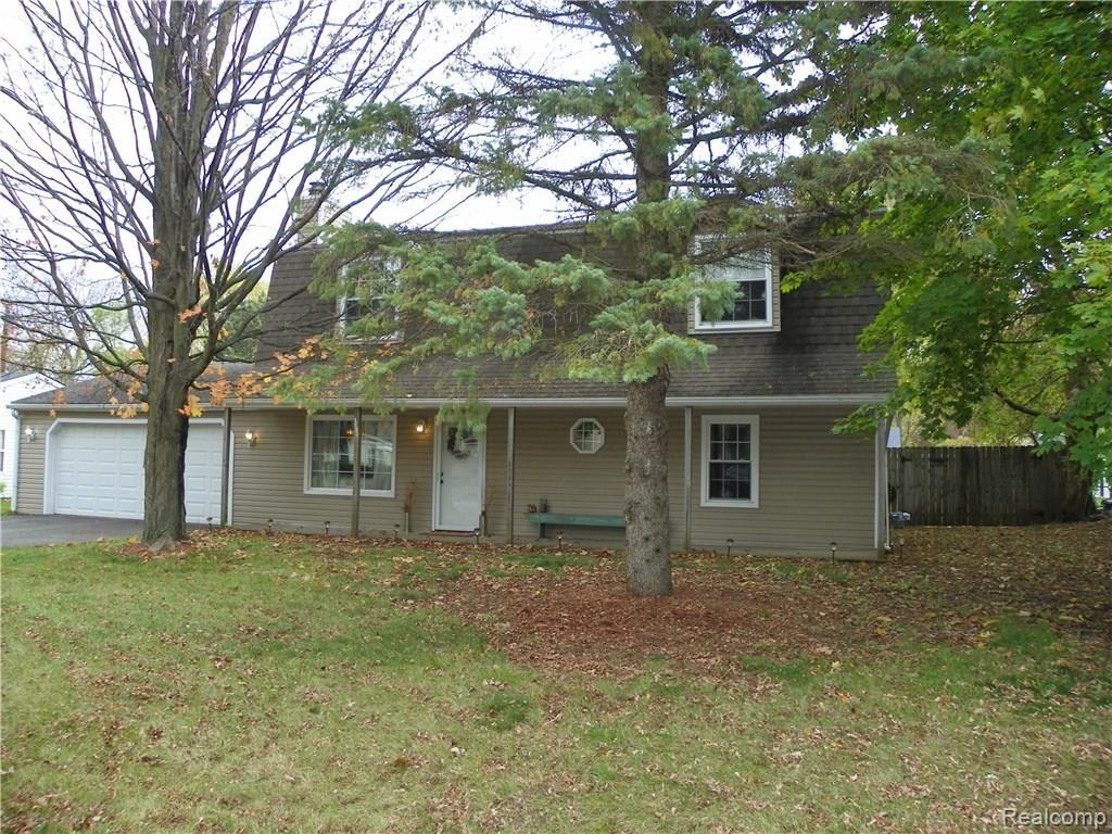 3653 Minton Road Lake Orion, MI 48359 - Photo 1 of 23 100_0797.JPG